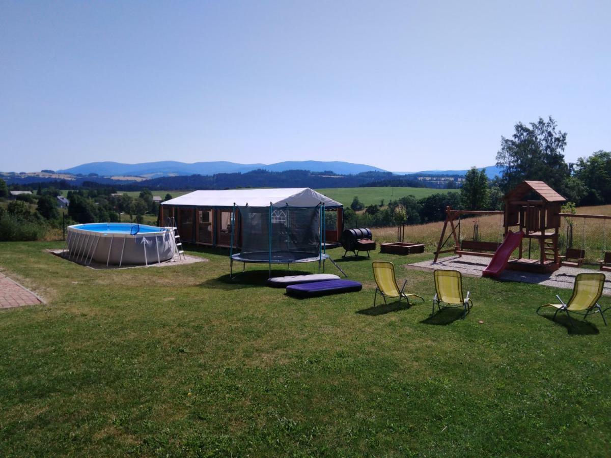 Pension Stara Skola Vysoke Zibridovice Bagian luar foto